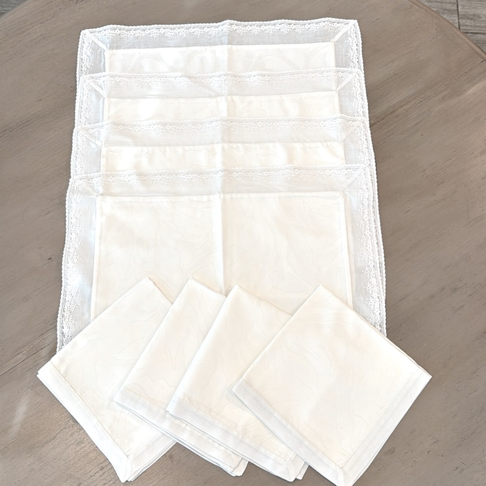 Homemade Set of 4 Placemats w/ Lace Trim & 4 Napkins, White on White Tiger Print